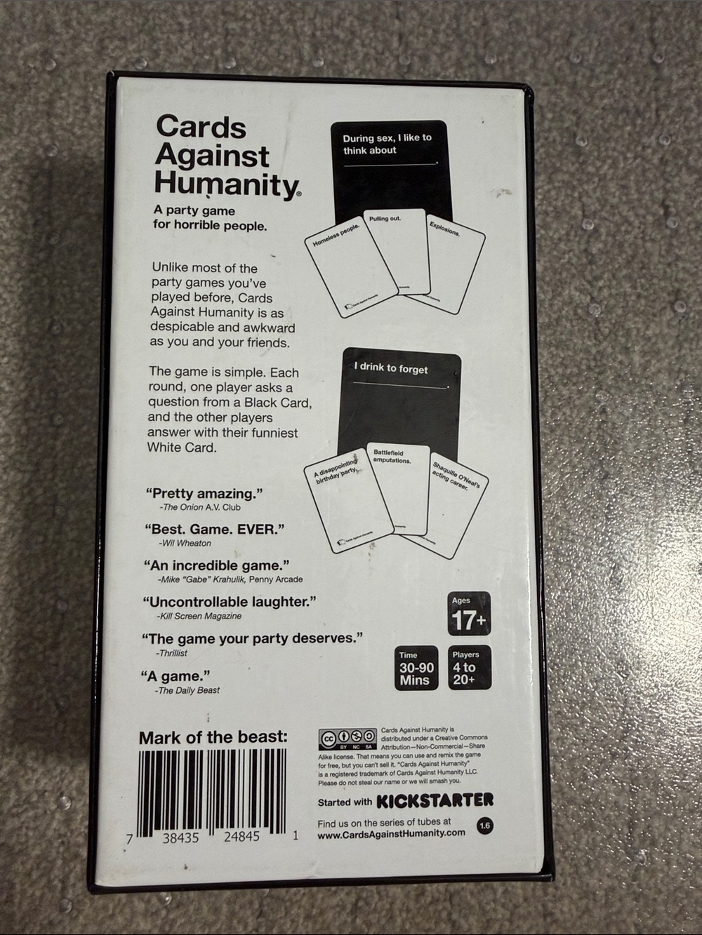Cards Against Humanity - Picture 2 of 5